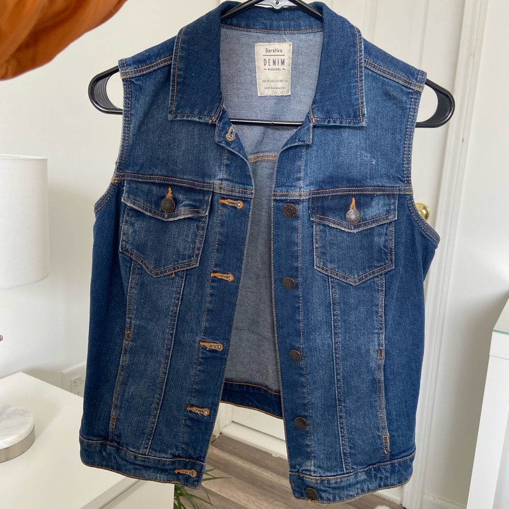 Bershka denim sleevles jacket